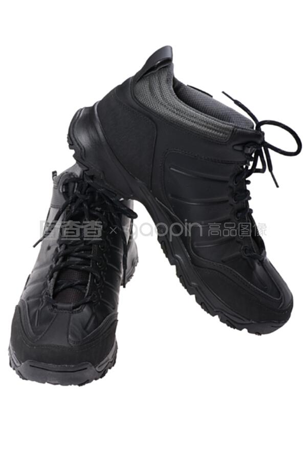 白色運動鞋配件 男士運動風(fēng)潮的清新之選